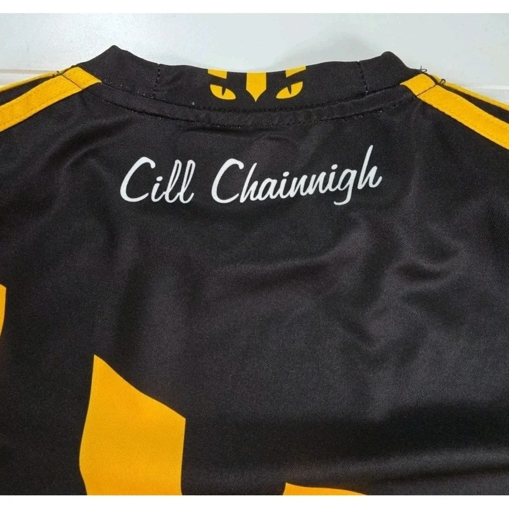 Avonmore O'Neills GAA Shirt Jersey‎ Size S Cill Chainnigh Gaelic Football Jersey